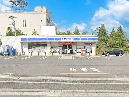 ローソン 市川大野町三丁目店 400m(5分)