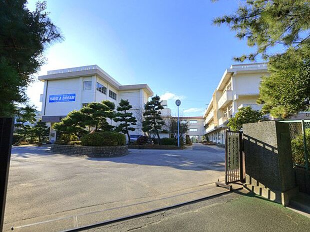 船橋市立宮本中学校(約1,600m)