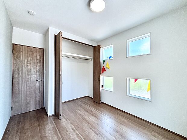 【子供部屋】子供部屋にもおすすめな収納スペースたっぷりの居室