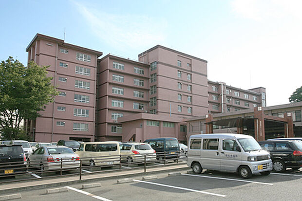 横須賀市立うわまち病院（約400m）