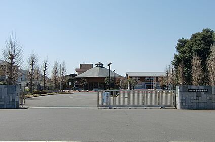つくば市立谷田部中学校 約2,100ｍ