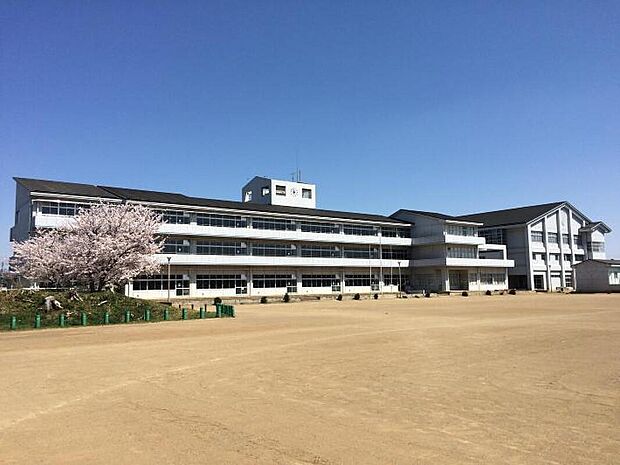 龍ヶ崎市立城ノ内中学校