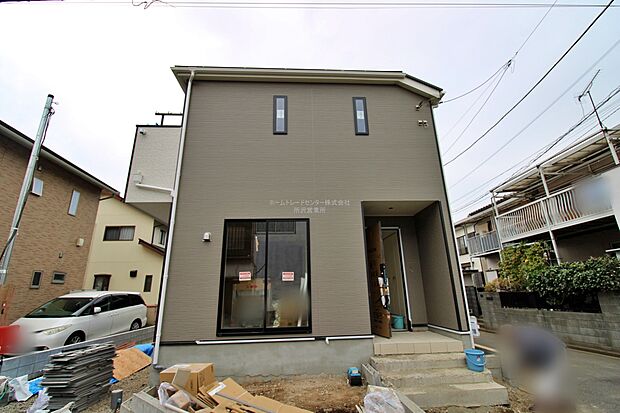 住宅性能評価で耐震等級3(最高等級)を取得!お客様を守る大切な住宅だからこそ、第三者の検査を受けて安心して住んでいただける住宅をご案内させて頂きます。その頑丈さを、ぜひ現地にてご体感くださいませ。