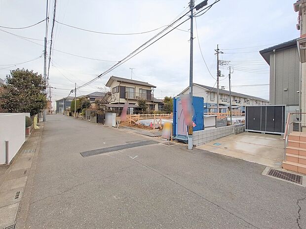 『１号棟』
一戸建ての大きなメリットは、「自分の土地」を自由に使えること。好きなペットが飼えるほか、ガーデニングやＤＩＹ、車やバイクの手入れなど様々な趣味を楽しめます♪