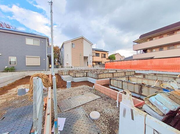 『５号棟』
住宅性能評価で耐震等級３（最高等級）を取得！お客様を守る大切な住宅だからこそ、第三者の検査を受けて安心して住んでいただける住宅をご案内させて頂きます。