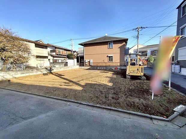 『1号棟』
気になった物件すぐにご見学対応させていただきます♪平日・お仕事帰りなど、いつでもご案内可能です♪周辺環境と併せて、実際に現地をご確認ください♪