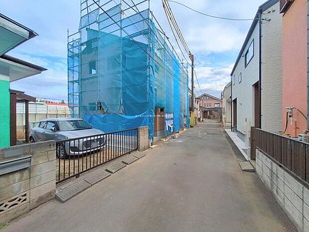 『１号棟』
ひとたび扉を開けばそこに待っているのは上質な空間とマイホームでの新生活をイメージさせる優雅なひととき。「この家なら…」ではなく「ここに住みたい♪」と思う感動をお届けいたします。