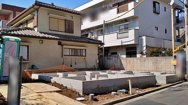 『A号棟』
気になった物件すぐにご見学対応させていただきます♪平日・お仕事帰りなど、いつでもご案内可能です♪周辺環境と併せて、実際に現地をご確認ください♪