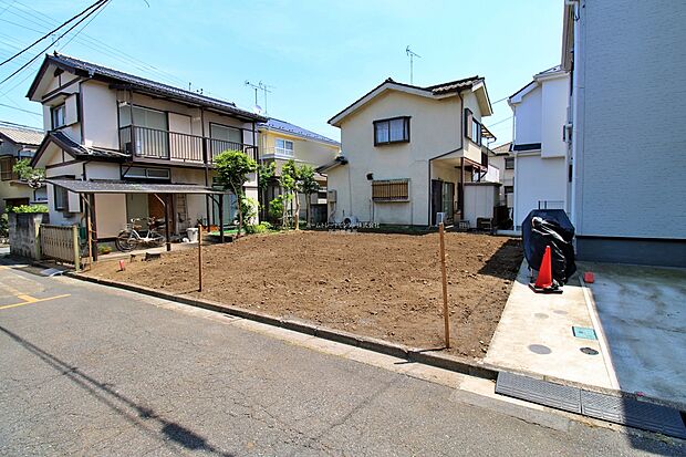 『1号棟』
住宅性能評価で耐震等級3(最高等級)を取得!お客様を守る大切な住宅だからこそ、第三者の検査を受けて安心して住んでいただける住宅をご案内させて頂きます。