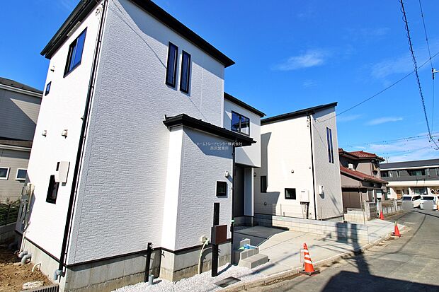 『１号棟』
住宅性能評価で耐震等級３（最高等級）を取得！お客様を守る大切な住宅だからこそ、第三者の検査を受けて安心して住んでいただける住宅をご案内させて頂きます。