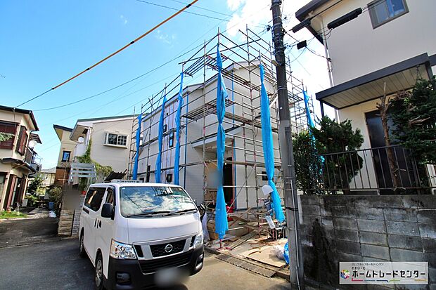 『A号棟』
住宅性能評価で耐震等級３（最高等級）を取得！お客様を守る大切な住宅だからこそ、第三者の検査を受けて安心して住んでいただける住宅をご案内させて頂きます。
