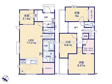 ☆大容量パントリー付き☆
何かと物が多くなりがちなキッチン。パントリーがあるとキッチン周りがすっきり片付きます。２階主寝室にはWIC完備しており、収納豊富なお住まいです！ 