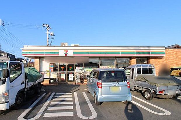 セブンイレブン所沢荒幡店(約520m)