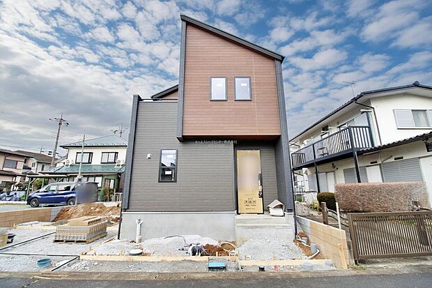 【現地外観写真】住宅性能評価で耐震等級３（最高等級）を取得！お客様を守る大切な住宅だからこそ、第三者の検査を受けて安心して住んでいただける住宅をご案内させて頂きます。