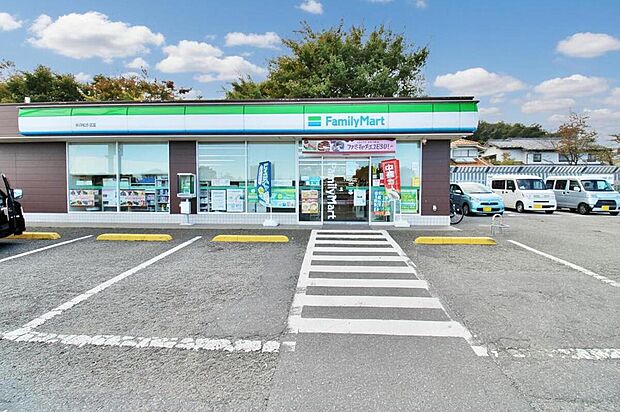 ファミリーマート所沢松が丘店（約496m）