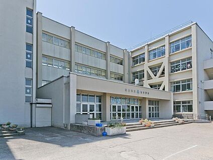 狭山市立南小学校 1100m (徒歩14分)