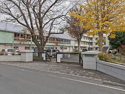所沢市立伸栄小学校 80m(徒歩１分)
