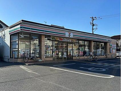 セブンイレブン入間下藤沢東店 262ｍ(徒歩4分)