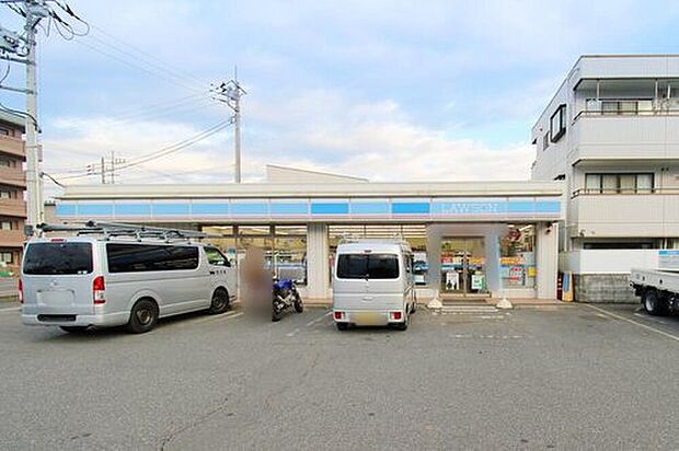 ローソン東所沢和田一丁目店(約614m)