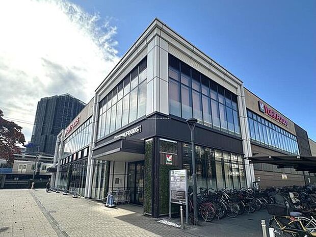 ヨークフーズ小手指店(約1,029m)