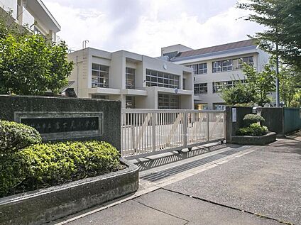東村山市立富士見小学校 650ｍ(徒歩9分)