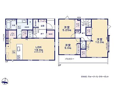 ☆収納豊富な間取り☆玄関にはベビーカーなどを収納できる土間収納、家族で共用できる１FWIC、キッチン横には大容量パントリー！欲しい場所にしっかり収納を設けています♪ 