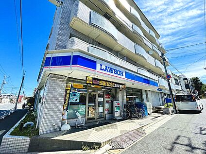 ローソン赤塚四丁目店 350
