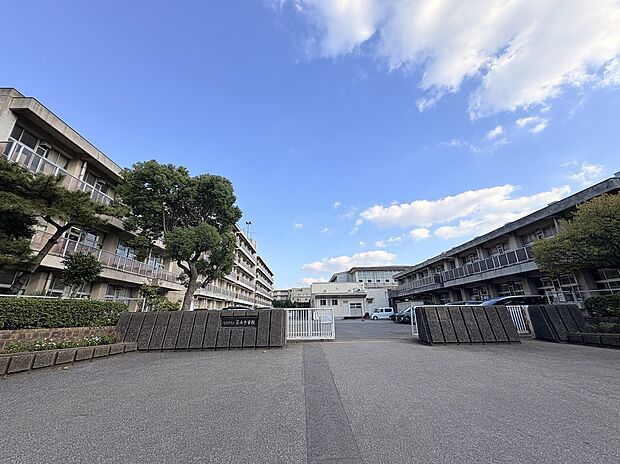 習志野市立第五中学校(約1,300m)