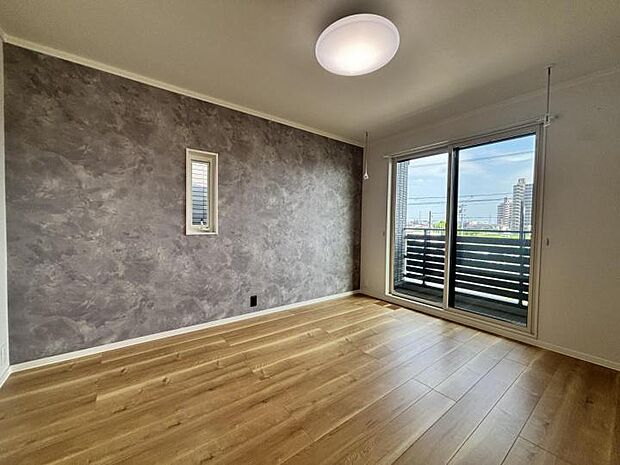 【【A区画】主寝室】バルコニーとつながった主寝室