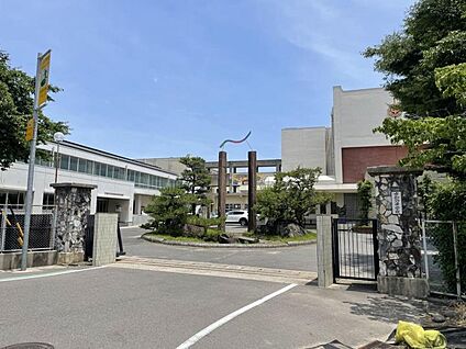 古知野中学校 1300m(17分)