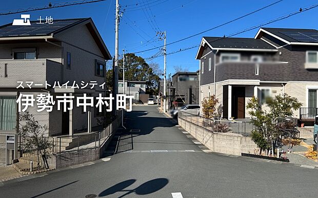 朝熊山を望む丘陵地です