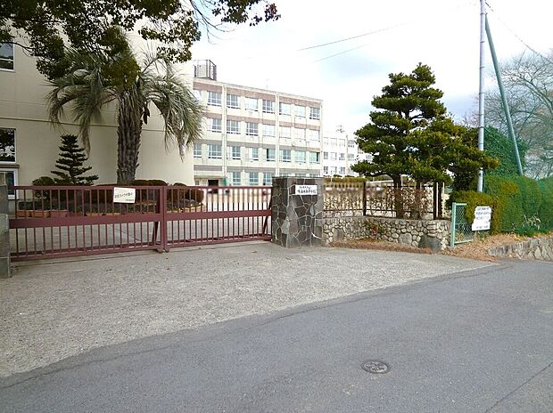 鳴海東部小学校