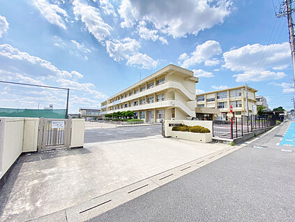 效範小学校 約750ｍ(徒歩10分)