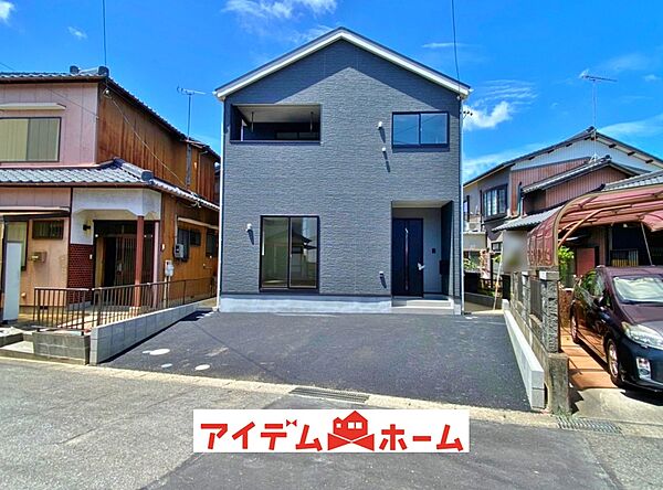 〇●1号棟外観●〇　　
平日のご案内も可能です！　
アイデムホーム南店は緑区役所から徒歩2分！
水曜日も営業しております！
