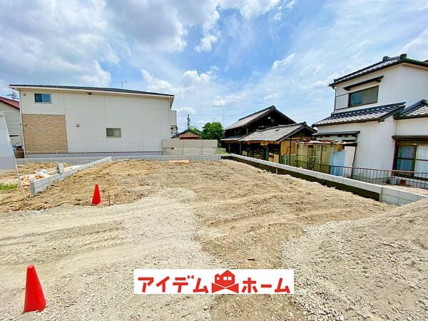 〇●2号棟外観●〇　　
平日のご案内も可能です！　
アイデムホーム南店は緑区役所から徒歩2分！
水曜日も営業しております！
