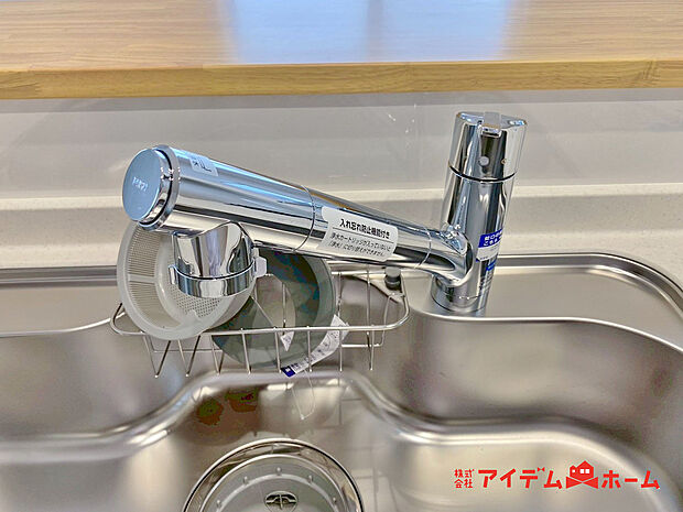 【浄水器付き水栓】蛇口をひねるとすぐにきれいなお水が使える蛇口一体型浄水器を設置