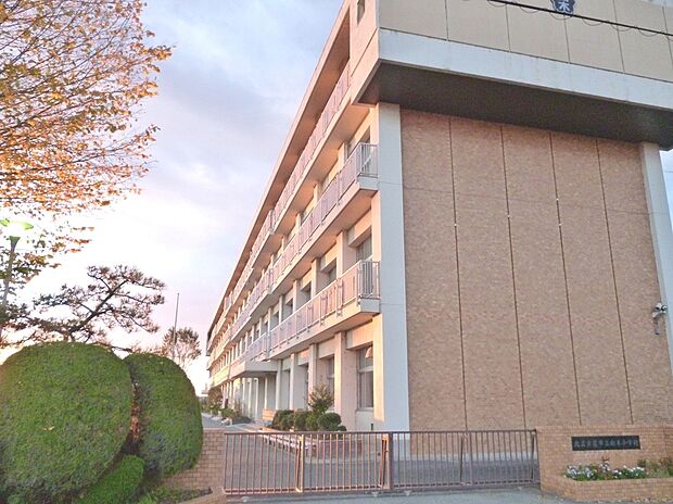 北名古屋市立白木小学校(約830m)