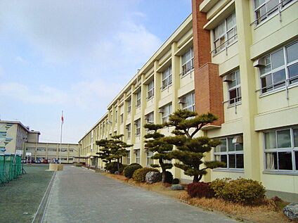 一宮市立今伊勢中学校 1700ｍ