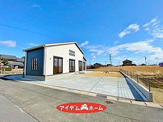 ＼愛西市草平町江ノ田　全1棟／ その他