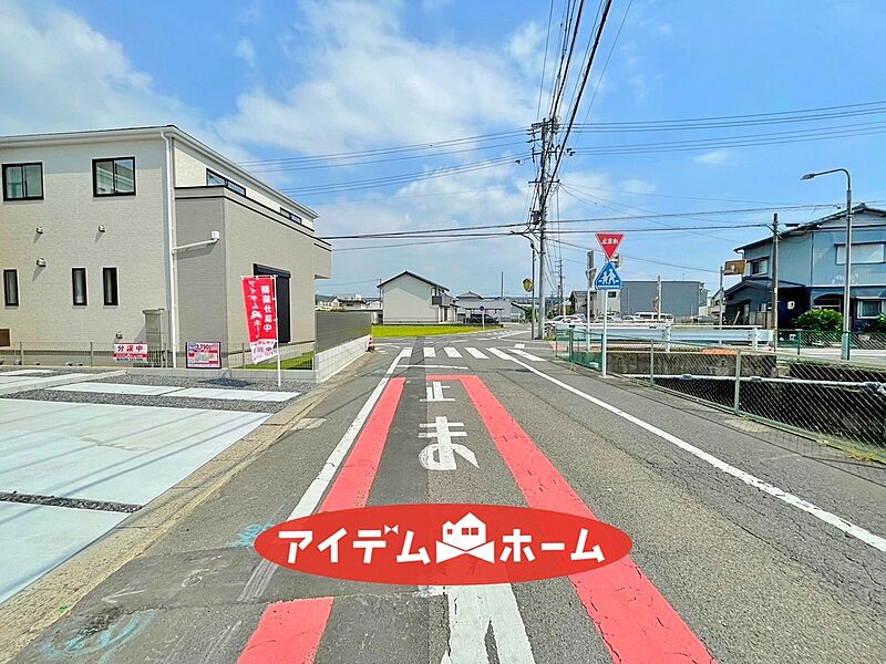 ■1号棟　間取図■
●○●○前面道路写真○●○●
　　　平日の案内も可能です！
　お気軽にお問い合わせください！

