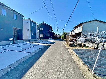 ■2号棟　前面道路■