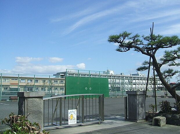 あま市立美和中学校（約1,500m）