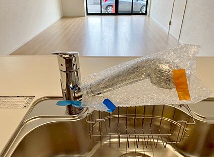 同仕様写真　浄水器内蔵型水栓