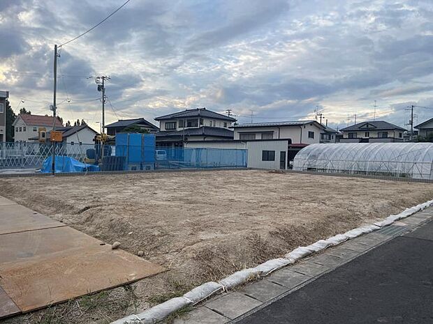 自由設計でお好みの間取りを作成してみませんか?(南東から撮影)/2025年9月撮影