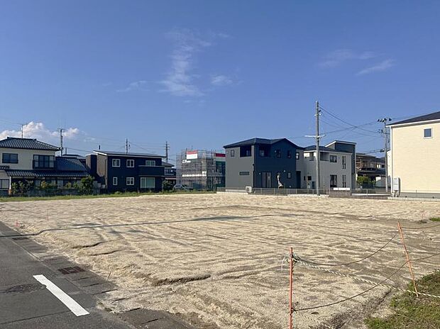 分譲地全景:南西から撮影(2026年6月撮影)