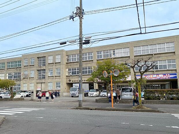 酒田市立第三中学校