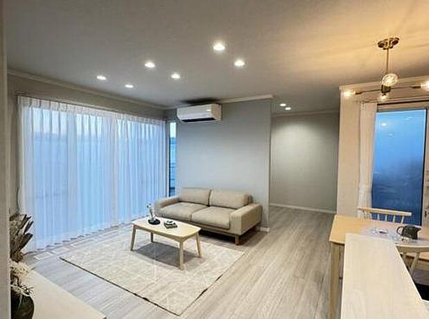 【【施工例】分譲地内にあるモデルハウス】LDK