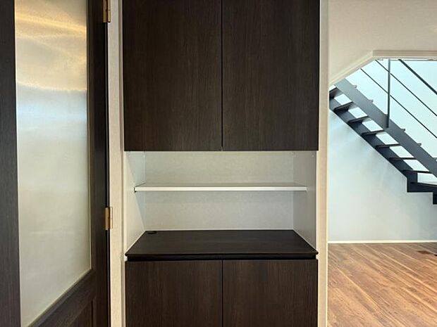 【D棟リビング収納】D棟リビング収納（2025年11月撮影）