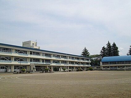 徳田小学校 2970m