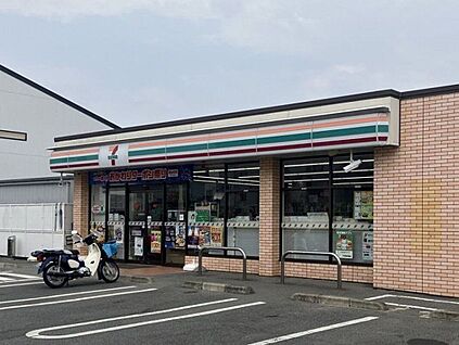 セブンイレブン いわき神谷店 390m